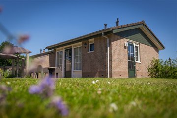 Knus 4-persoons vakantiehuisje op park in Voorthuizen Veluwe